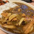 地元の名産品で「梨カレー」