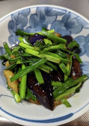 茄子とニラ炒め-レシピのメイン写真