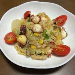 รูปของ 【筋肉飯】タコと夏野菜のドライカレー