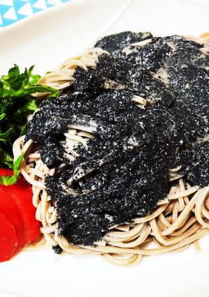 黒ごまミルクそば-レシピのメイン写真