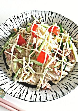 簡単トマトとキュウリのツナマヨそうめん-レシピのメイン写真