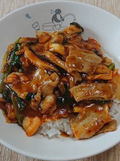 我が家の丼、カレー風味の豚キムチ丼-レシピのメイン写真