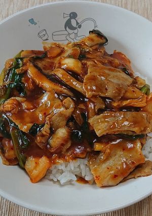 我が家の丼、カレー風味の豚キムチ丼-レシピのメイン写真