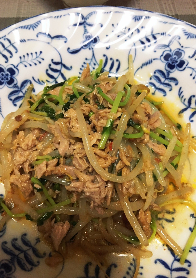 もやしと豆苗とツナの豆板醤炒め♩-レシピのメイン写真