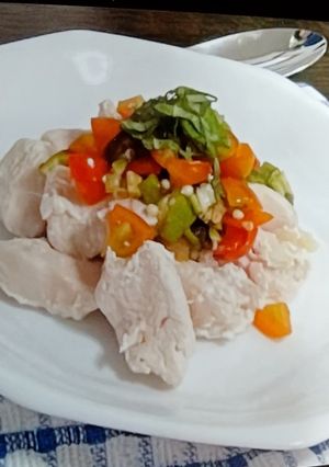 蒸し鶏のとろろ昆布ときざみ野菜がけ-レシピのメイン写真