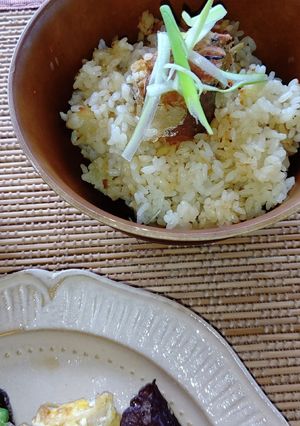 我が家の丼 サバ缶炊き込み丼-レシピのメイン写真