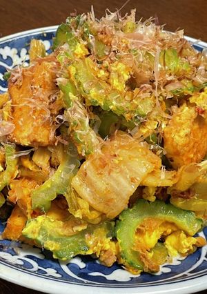 夏バテ解消に！キムチ入りゴーヤチャンプル-レシピのメイン写真