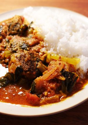 サバ缶と青菜のスパイスカレー-レシピのメイン写真