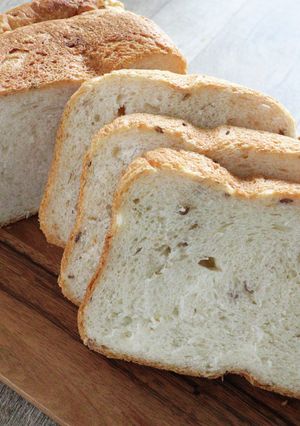 ホームベーカリーで皮つきもち麦入りパン-レシピのメイン写真
