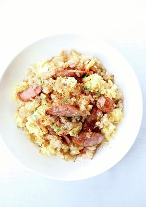簡単に旨っ！【ソーセージと卵の洋風炒飯】-レシピのメイン写真