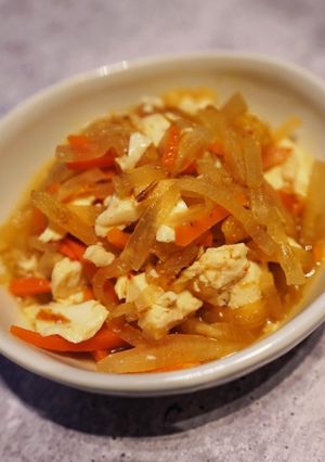 母直伝☆優しい味の大根と人参の煮物-レシピのメイン写真