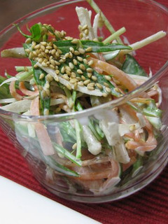 簡単@*人参・ごぼう・水菜のサラダ*-レシピのメイン写真