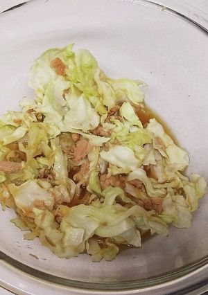 大量消費☆レンジでキャベツツナめんつゆ煮-レシピのメイン写真