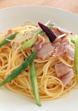 アスパラとベーコンのペペロンチーノ-レシピのメイン写真