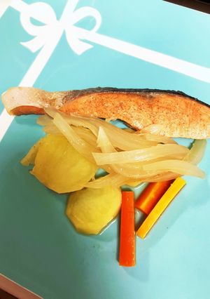 鮭の白ワイン蒸し-レシピのメイン写真
