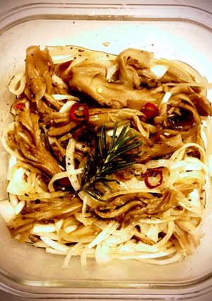 レンジで簡単*舞茸&玉ねぎのマリネサラダ-レシピのメイン写真