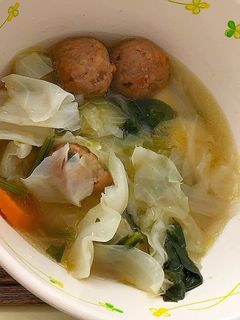キャベツと肉団子のスープ☆給食メニュー☆-レシピのメイン写真
