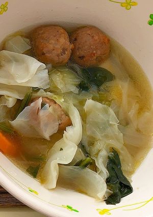 キャベツと肉団子のスープ☆給食メニュー☆-レシピのメイン写真