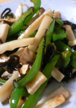 レンジで簡単♪ピーマンとエリンギの塩昆布-レシピのメイン写真