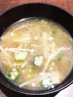 とろ〜り【オクラとえのきの味噌汁】-レシピのメイン写真