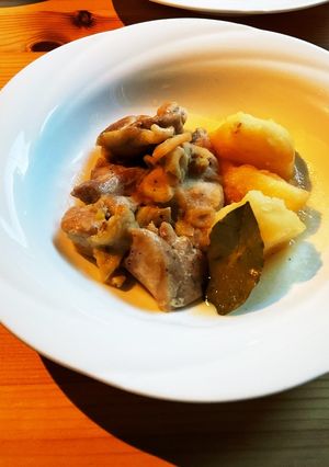 鶏肉とじゃがいもの炒め物-レシピのメイン写真