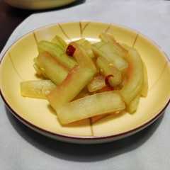 รูปของ ポリポリ美味い！スイカの皮の和風ピクルス