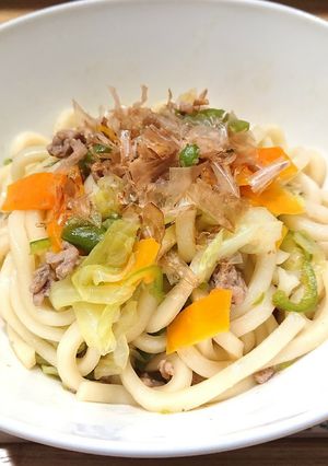時短で簡単★包丁不要レンジで焼きうどん風-レシピのメイン写真