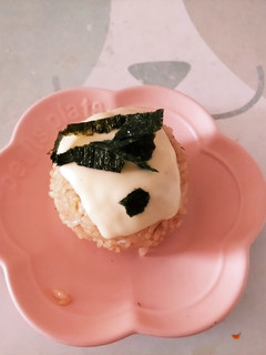 冷凍ご飯でもオッケー!チーズ焼きおにぎり-レシピのメイン写真
