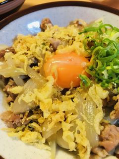豚玉丼●あまから豚丼におとしたまごプラス-レシピのメイン写真