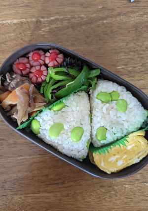 JK☆大好き!枝豆だしおにぎり弁当♪-レシピのメイン写真