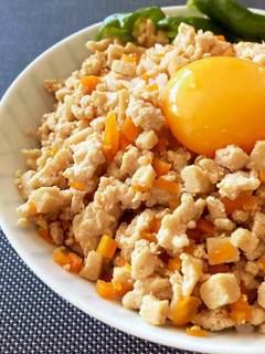 高野豆腐入り・ふっくら鶏そぼろ丼♪-レシピのメイン写真