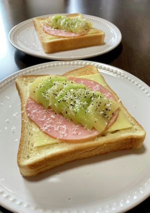 ハムチーズトースト-レシピのメイン写真
