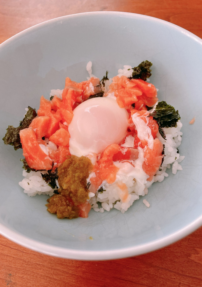 我が家の丼☆簡単サーモン丼-レシピのメイン写真
