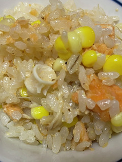 とうもろこしと 鮭の中骨入り 栄養ご飯-レシピのメイン写真