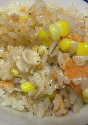 とうもろこしと　鮭の中骨入り　栄養ご飯-レシピのメイン写真