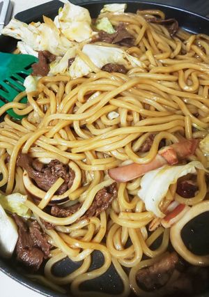 ホットプレートで焼きうどん-レシピのメイン写真