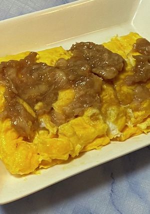 簡単!バター醤油風味の*桃ソース*卵焼き-レシピのメイン写真