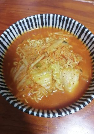 更に辛さとコクUP！辛ラーメンアレンジ♡-レシピのメイン写真