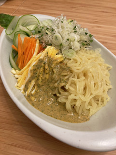 濃厚胡麻ダレのハーブ香る冷麺-レシピのメイン写真
