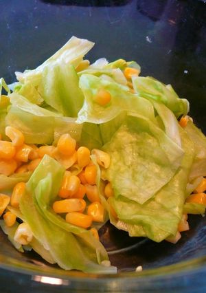 レンジでチン!キャベツとコーンのサラダ-レシピのメイン写真