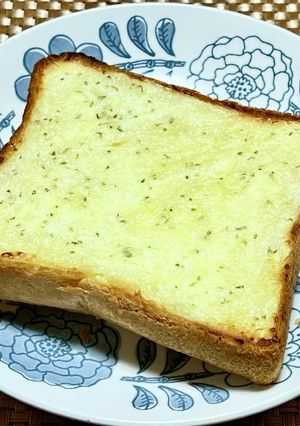 マヌルパン風トースト-レシピのメイン写真