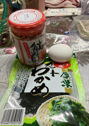 鮭ワカメ卵のオガタ雑炊-レシピのメイン写真