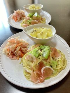 キウイと生ハムのパスタ-レシピのメイン写真