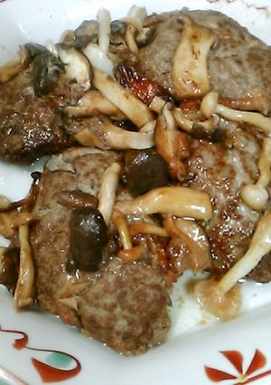 志麻さんの「デュクセル」でキノコバーグ-レシピのメイン写真