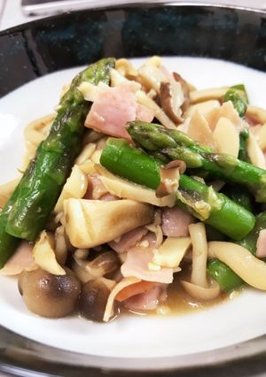 きのことアスパラのバター炒め-レシピのメイン写真