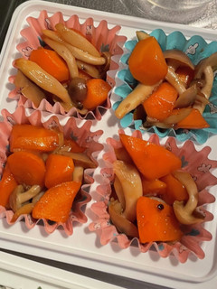 人参とぶなしめじの炒め物-レシピのメイン写真