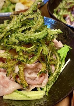 豚冷しゃぶサラダ　ゴーヤチップスのせ-レシピのメイン写真