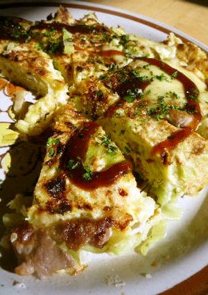 チーズの乗ったキャベツたっぷりお好み焼き-レシピのメイン写真