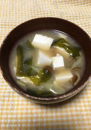 レシピ投稿祭 我が家定番なめこのお味噌汁-レシピのメイン写真