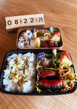 2022.8/22 中学生小学生男子弁当-レシピのメイン写真